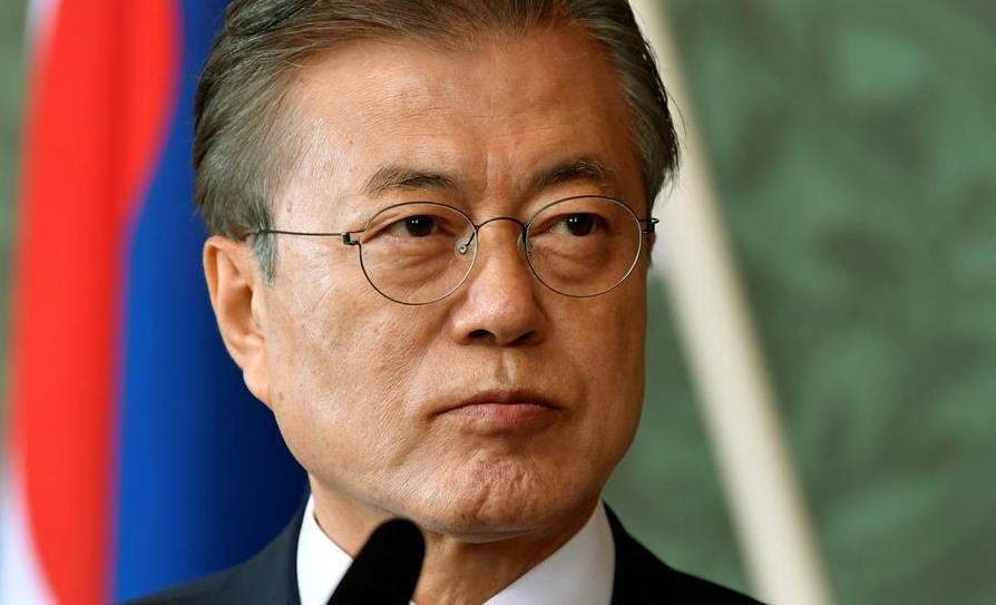 日本側から２つの懸念への説明が求められている韓国の文在寅大統領（ＡＰ）