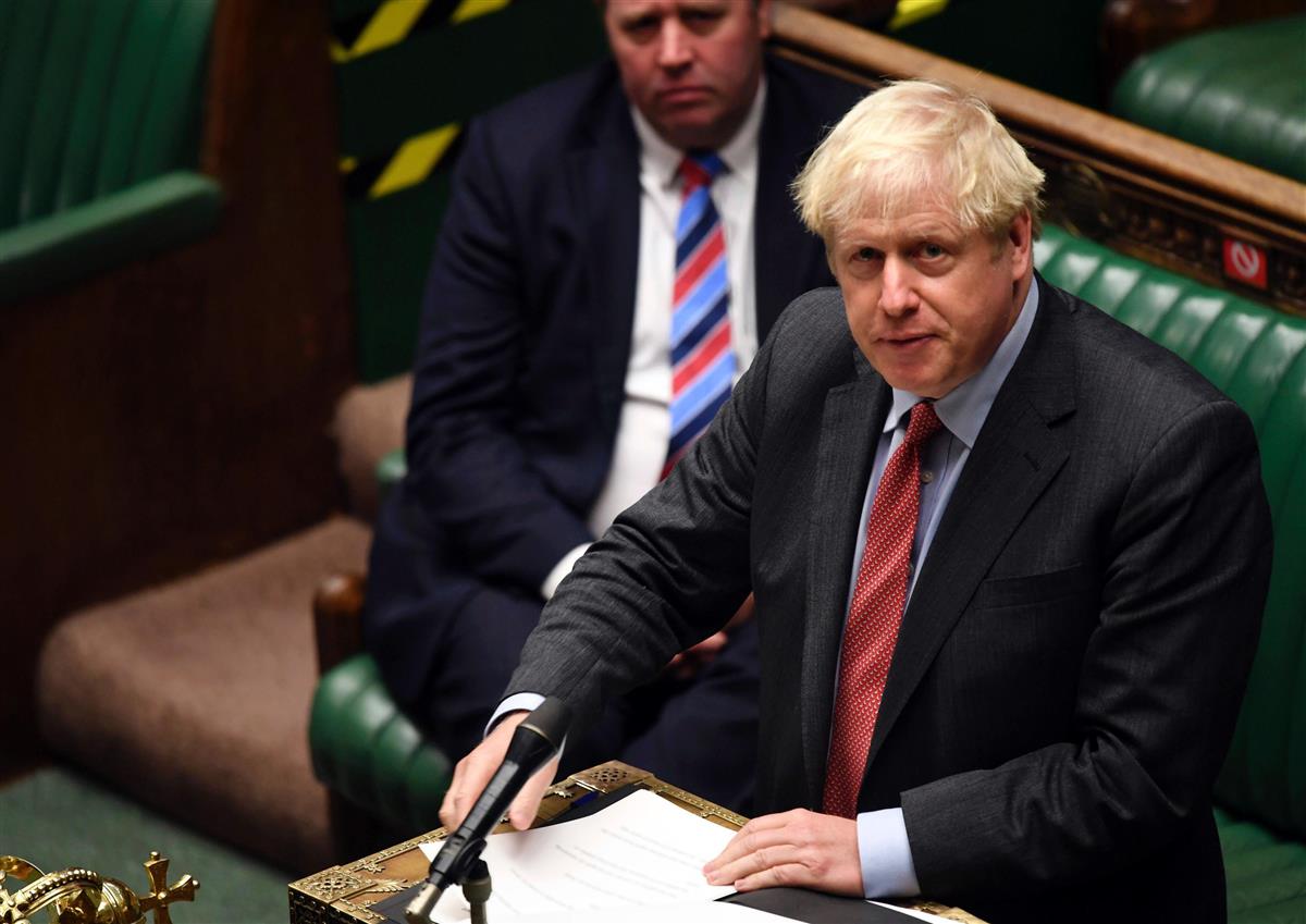 英議会で発言するジョンソン英首相。EUとのFTA交渉は決裂の危機に陥っている=9月(AP)