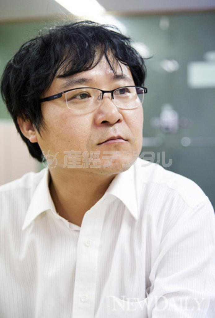 張真晟氏
