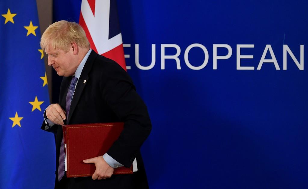EU離脱の実現に全精力を注ぐジョンソン英首相。一方で、アイルランド統一の機運が高まっている=10月17日、ブリュッセルのEU首脳会議(ロイター)
