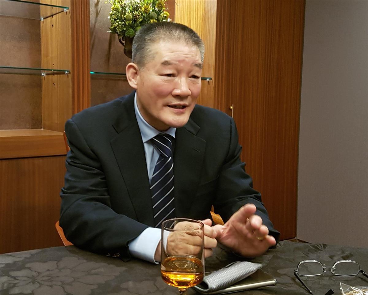 産経新聞のインタビューに応じるドンチョル・キム氏=1月、ソウル(桜井紀雄撮影)