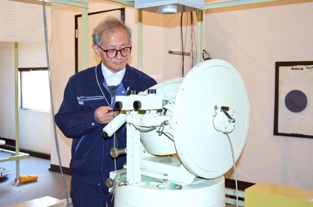 気象庁の地磁気観測所で５０年近く使用されている観測装置の一つ＝茨城県石岡市