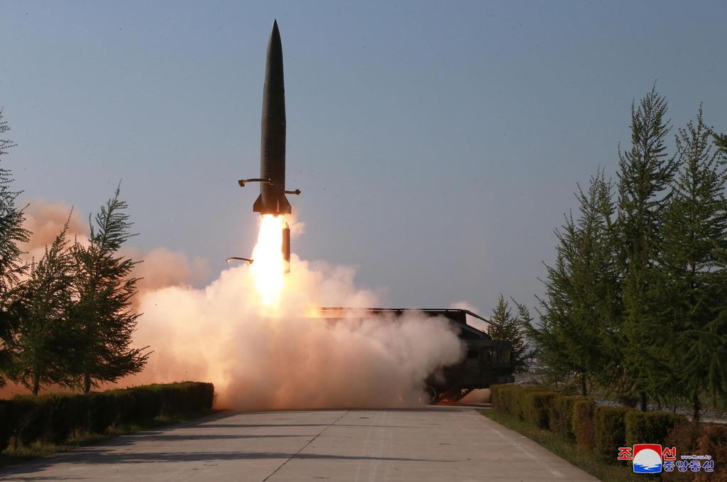 北朝鮮が5月9日に発射した短距離弾道ミサイル(朝鮮中央通信=共同)