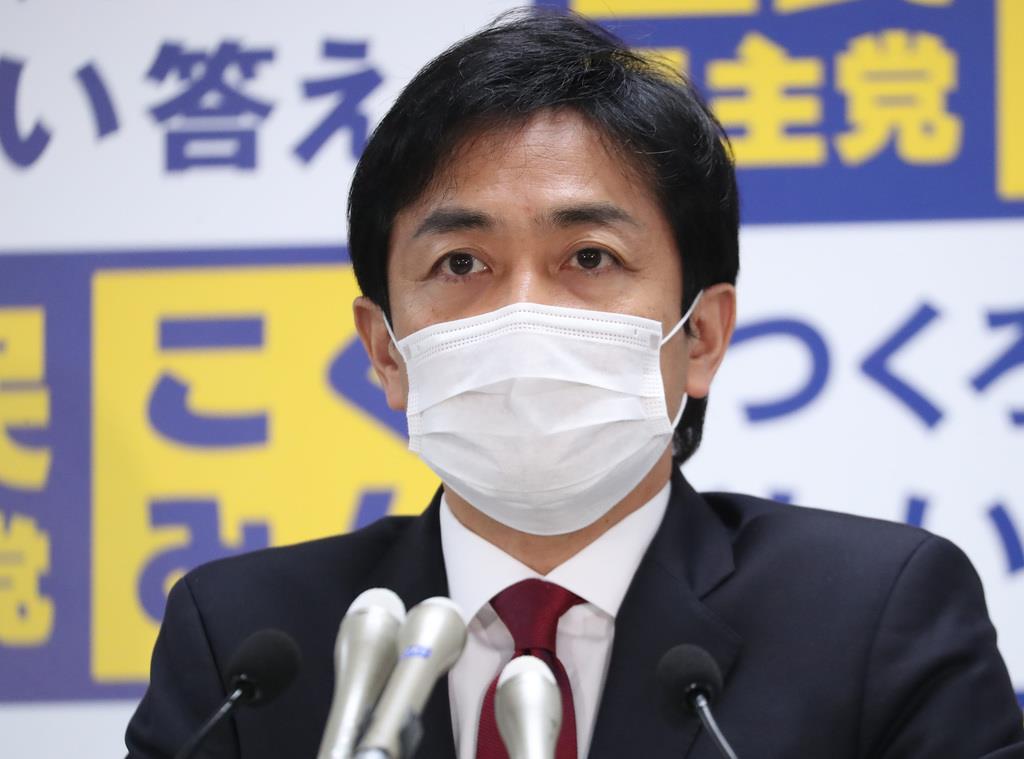 記者会見に臨む国民民主党・玉木雄一郎代表=22日午後、東京・永田町(春名中撮影)