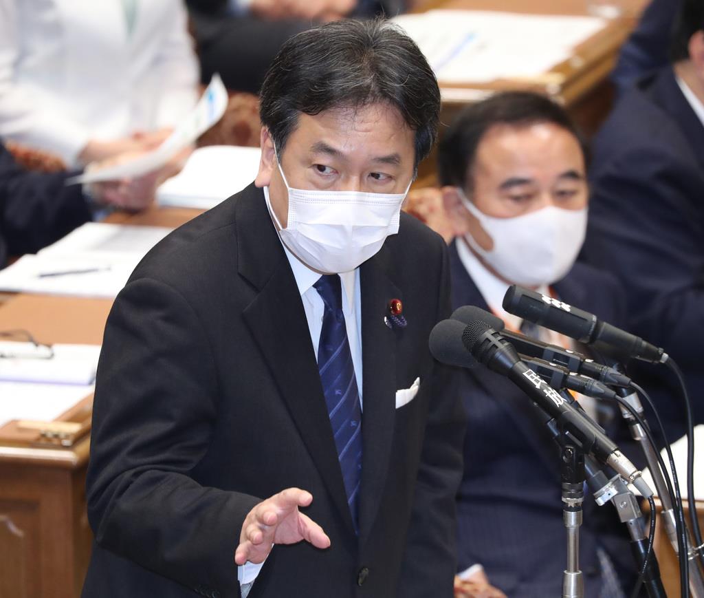衆院予算委員会で質問する立憲民主党・枝野幸男代表=11日午前、国会・衆院第1委員室(春名中撮影)