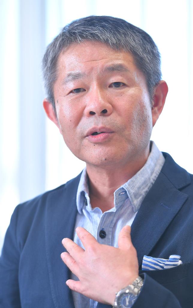 評論家の潮匡人氏(納冨康撮影)