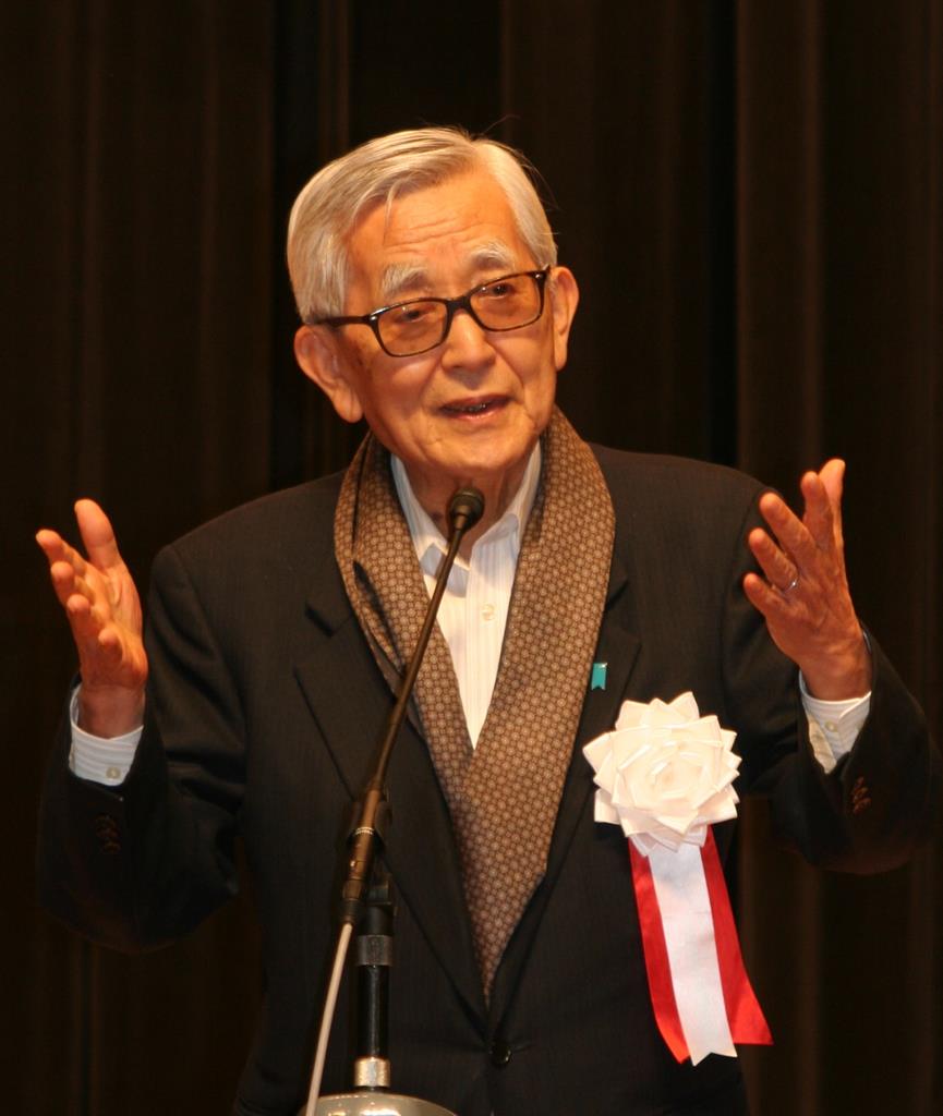 教科書の改善を訴えた前愛媛県知事の加戸守行氏