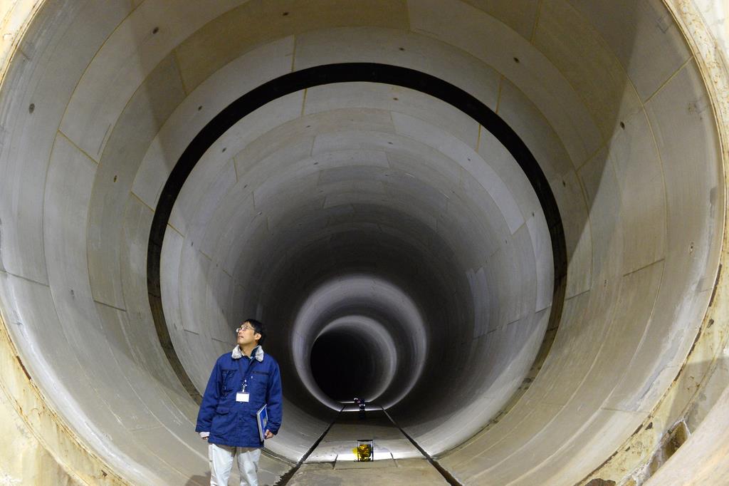 大阪を浸水被害から守る寝屋川南部地下河川=大阪府東大阪市(柿平博文撮影)