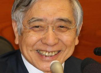 記者会見する日銀の黒田東彦総裁=30日午後、東京都中央区(萩原悠久人撮影)