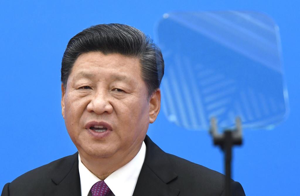 記者会見する中国の習近平国家主席＝４月２７日、北京（共同）