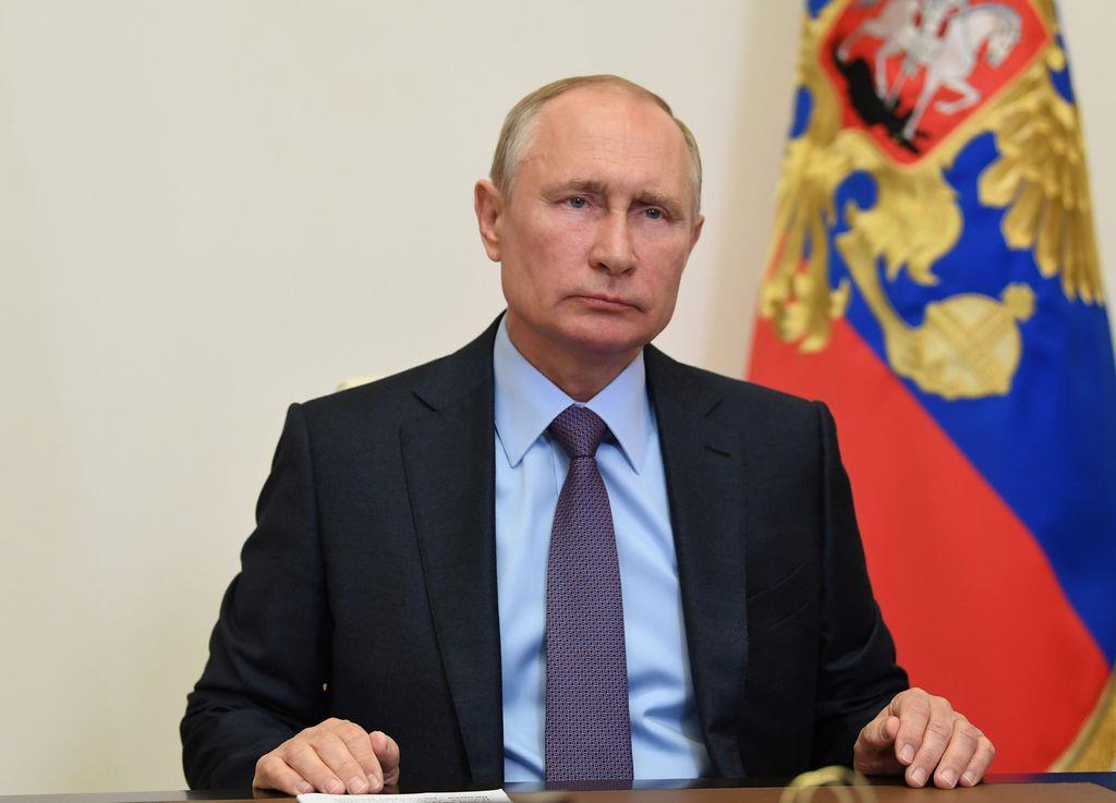 １３日、テレビ会議に出席するロシアのプーチン大統領(ロイター)